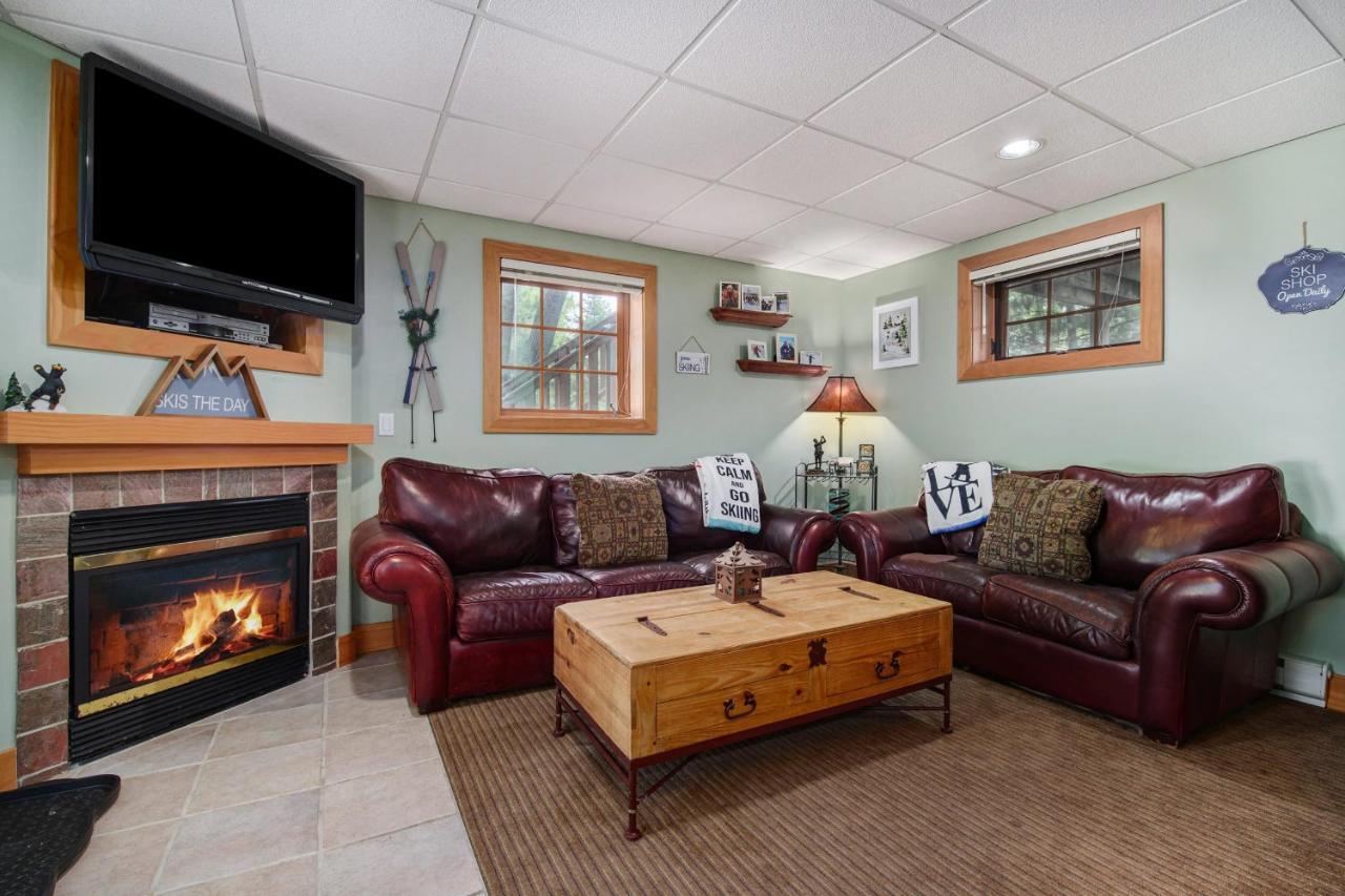Boyne Mountain Getaway, Unit B Aparthotel Boyne Falls Exterior foto