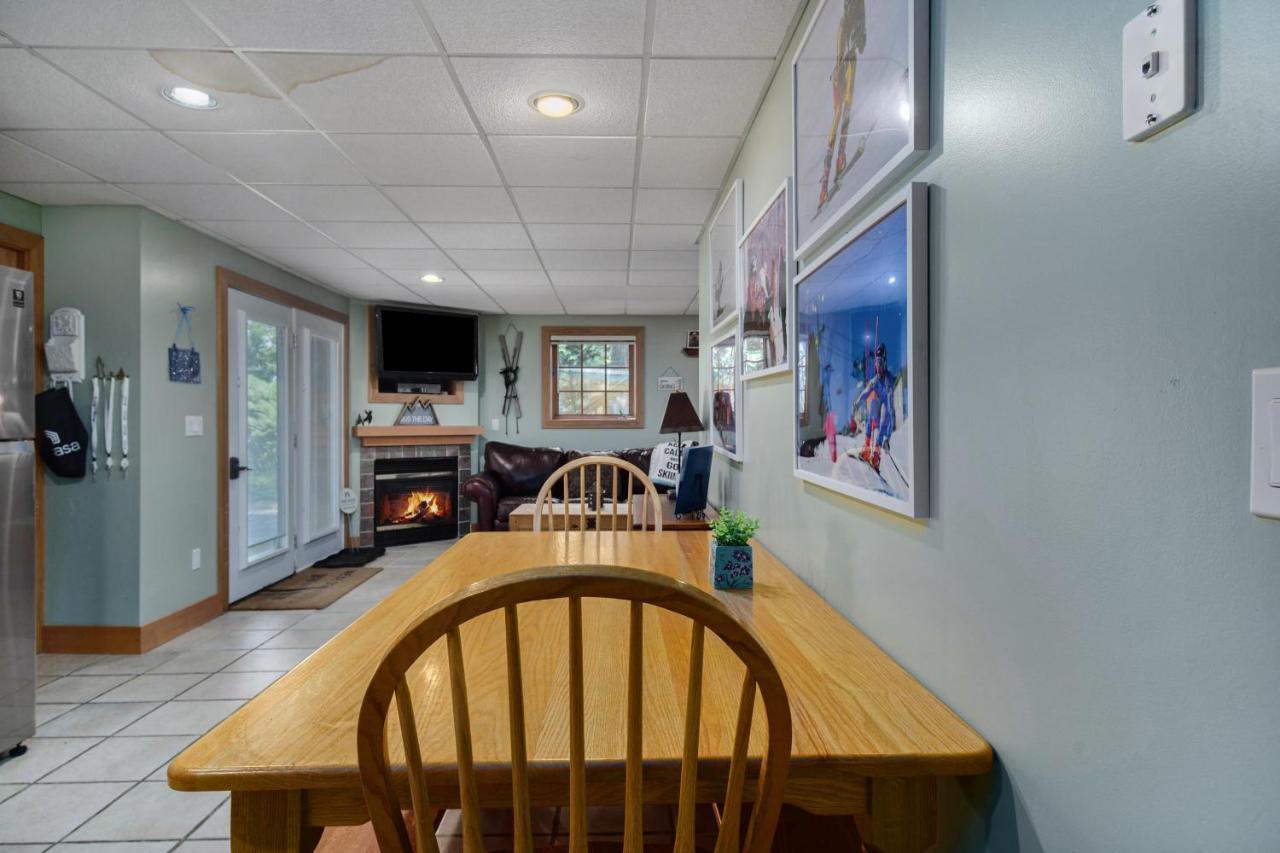 Boyne Mountain Getaway, Unit B Aparthotel Boyne Falls Exterior foto